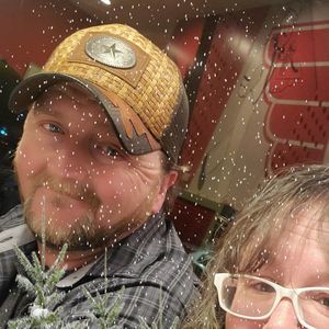 Meet your Posher, Nikki